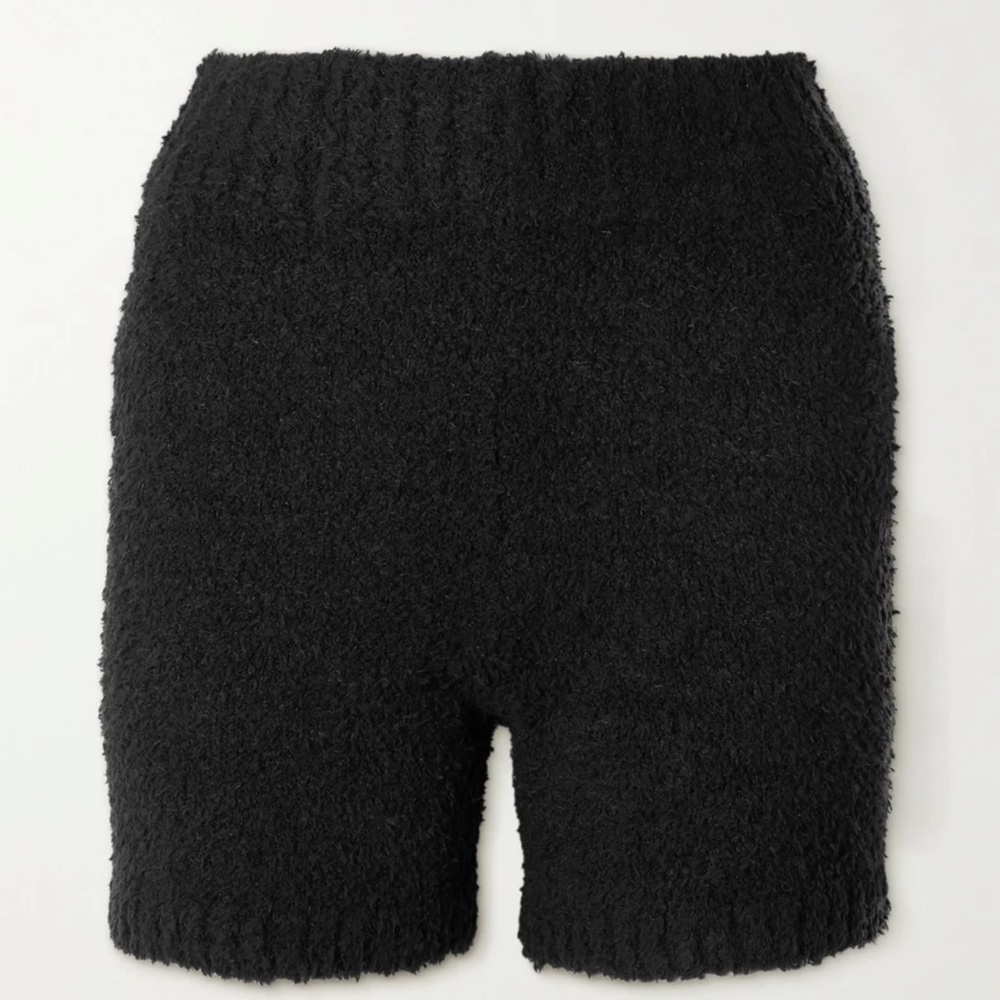 NWT SKIMS Cozy Knit bouclé shorts - Onyx Black L / XL